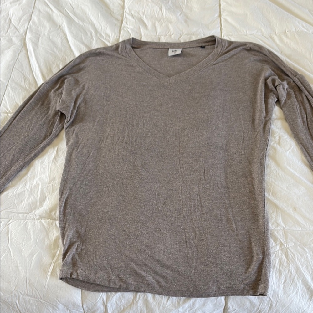 CABI sz XS, Serenity tops in beige and dark teal, EUC non smoking house, COMFY!
